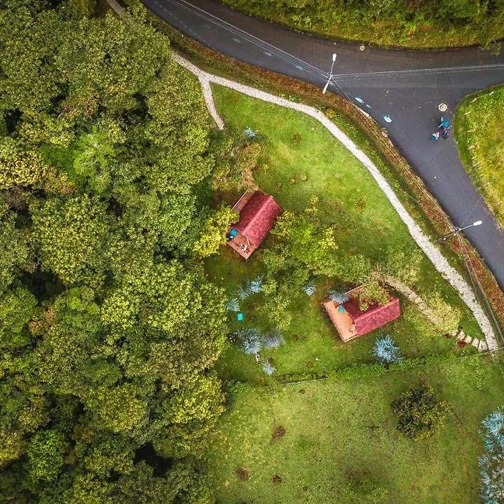 Chalets En Santa Elena En Medio Del Bosque Medellín Kolombiya